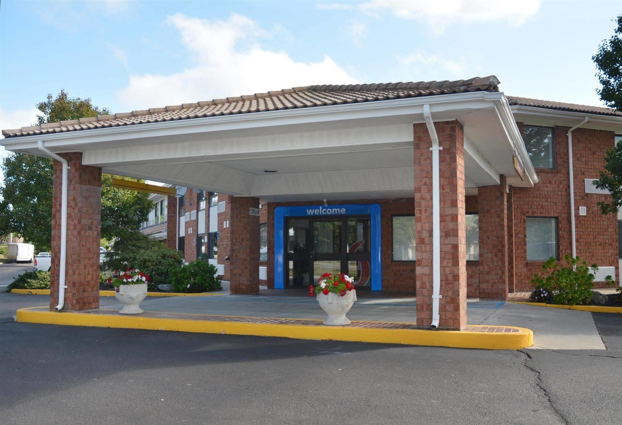 Motel 6-Newport, Ri ภายนอก รูปภาพ