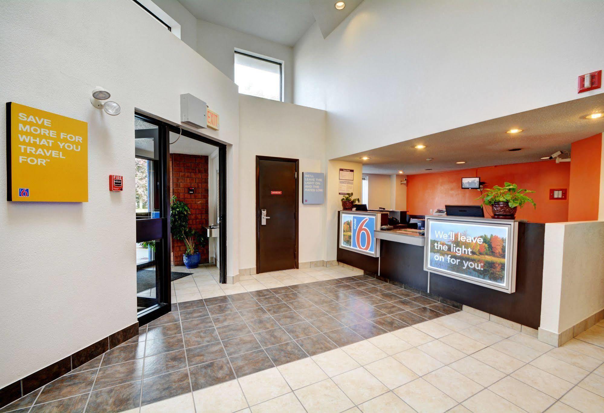 Motel 6-Newport, Ri ภายนอก รูปภาพ