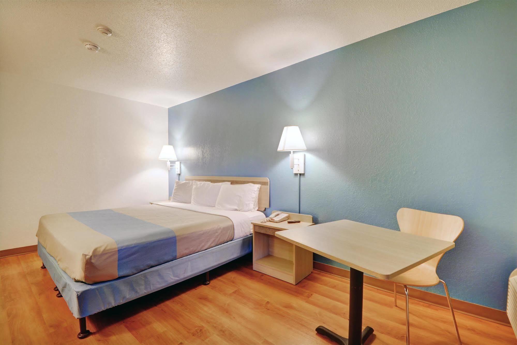 Motel 6-Newport, Ri ภายนอก รูปภาพ